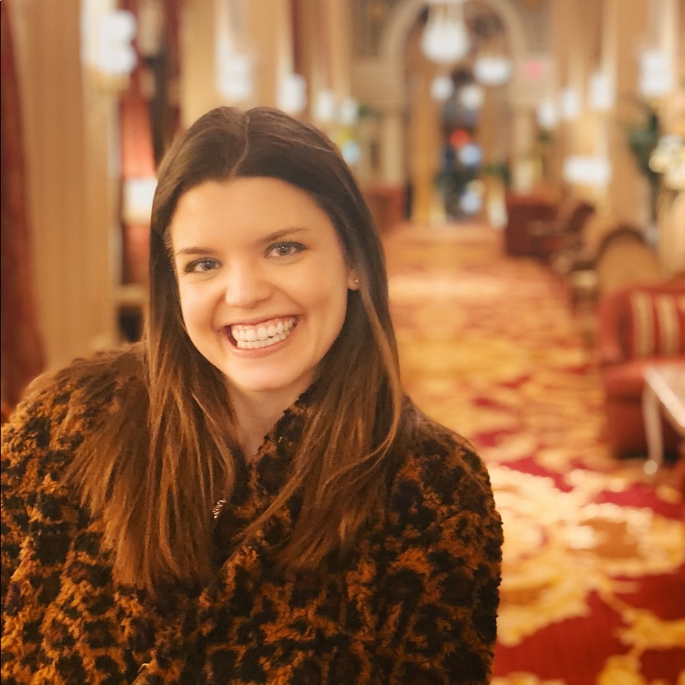 Meet your Posher, Lisa